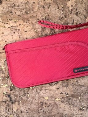 Air Canada Red Wristlet Passport Pouch 👝